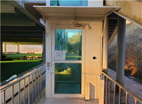 장애인 승강기 사진