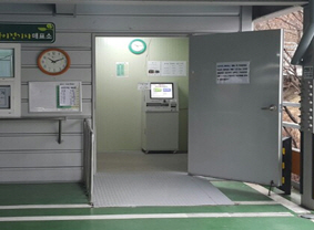 전기차 상행매표소 출입구 사진