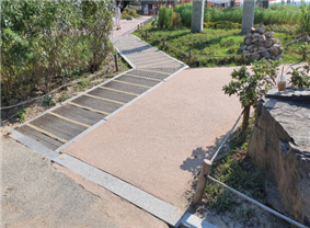 공원 내 이동로 사진